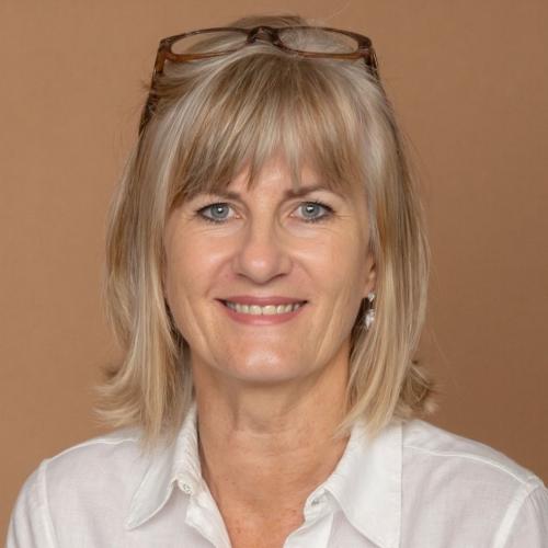 Linda Smith photo