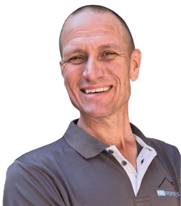 Charl Nienaber photo