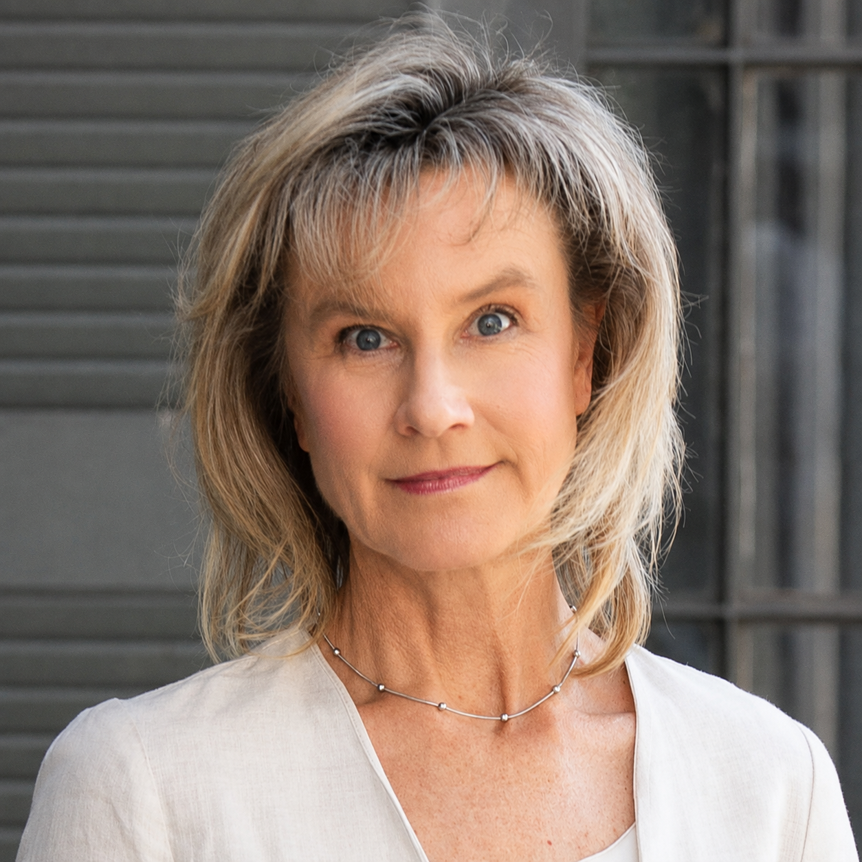 Mari Marais photo