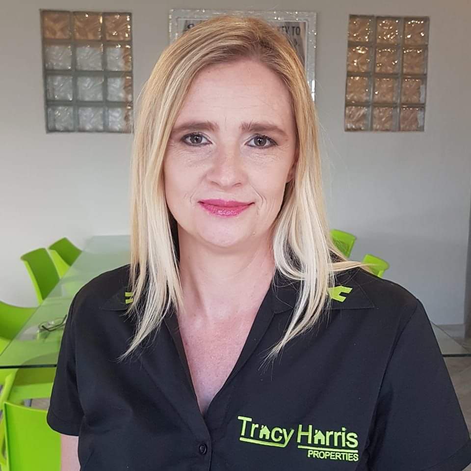 Charlene Bates & Karen  Killian photo