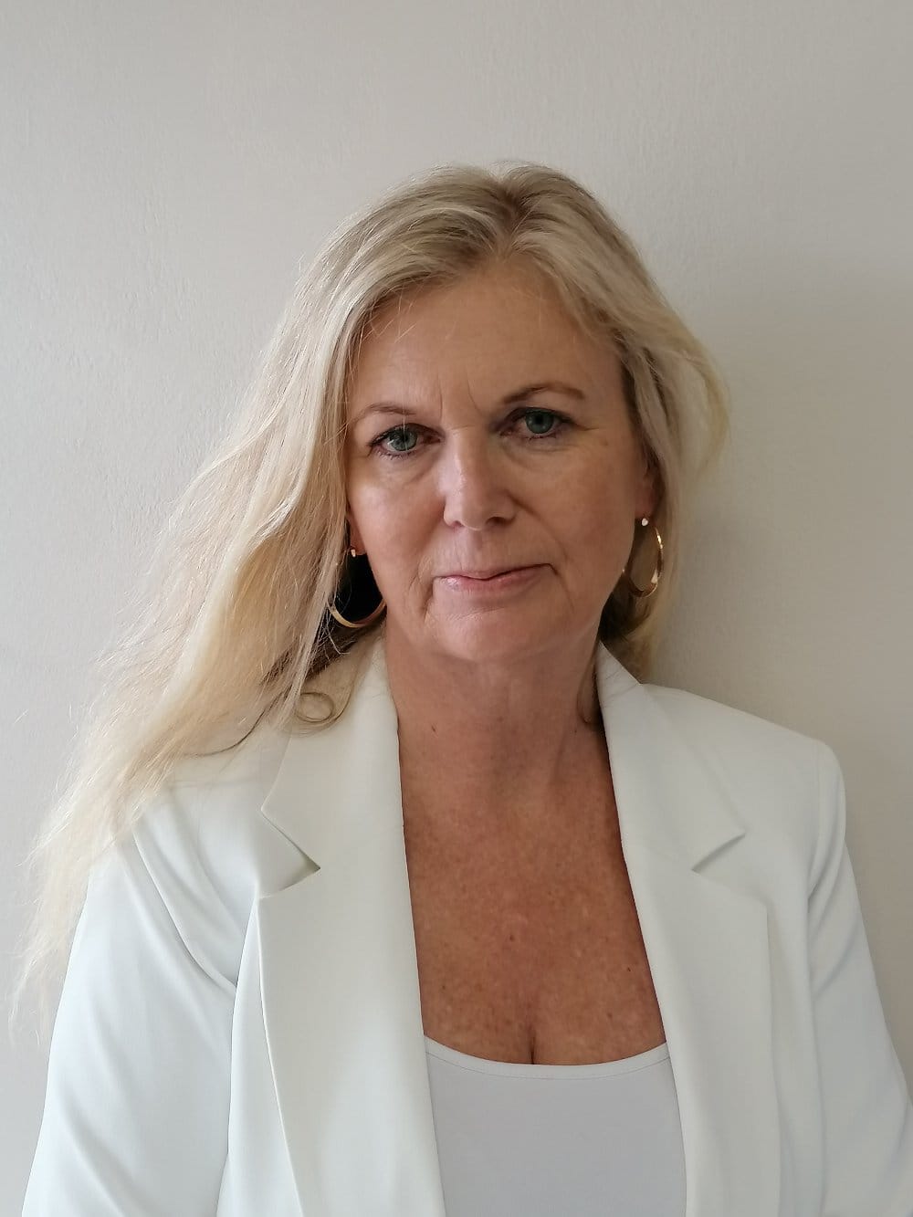 Deborah Tolken photo