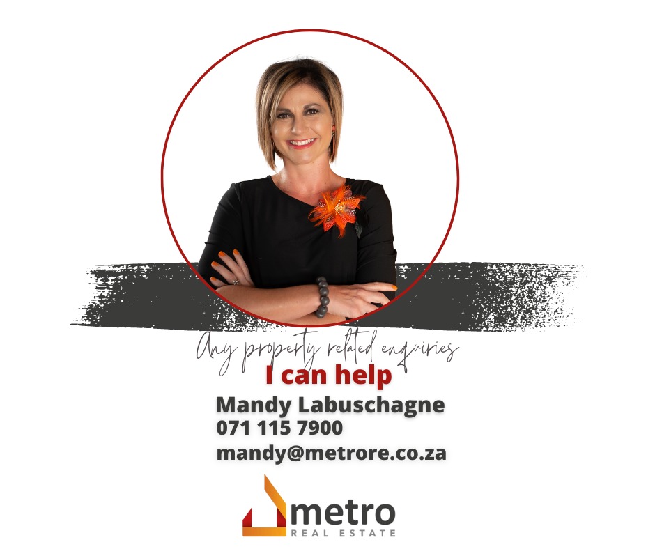 MANDY LABUSCHAGNE photo