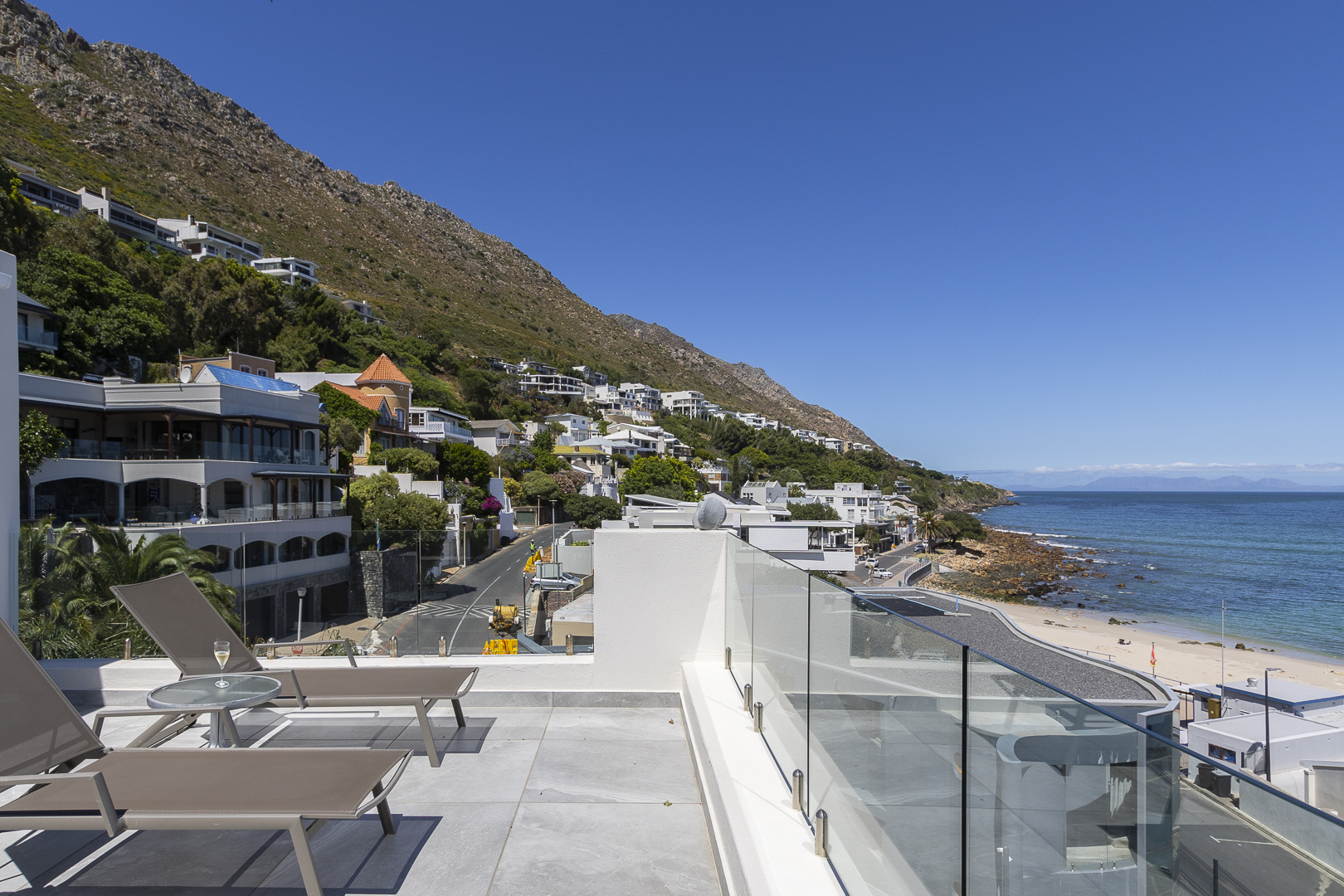  34 The Gordonia Beach Road, Gordons Bay, Gordons Bay 
