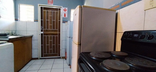  8 Lesley 14 Victoria Road, Willows, Bloemfontein 