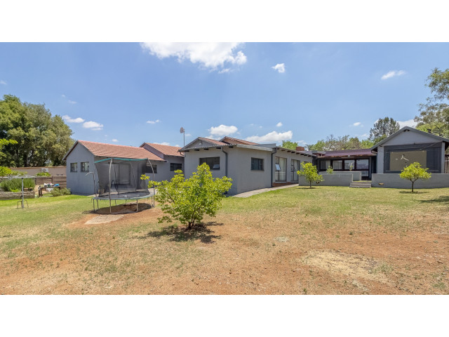 70  Olive Road, Valhalla, Pretoria