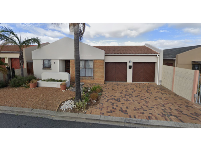  8  Pauline, Morgenster Hoogte, Brackenfell 