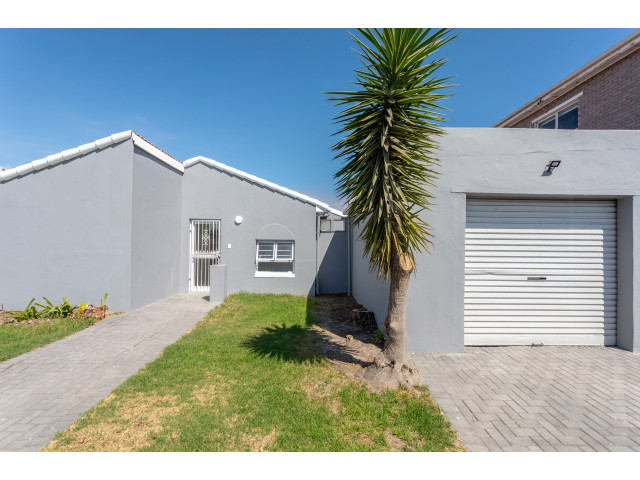  65  Taylor Street, Parowvallei, Parow 