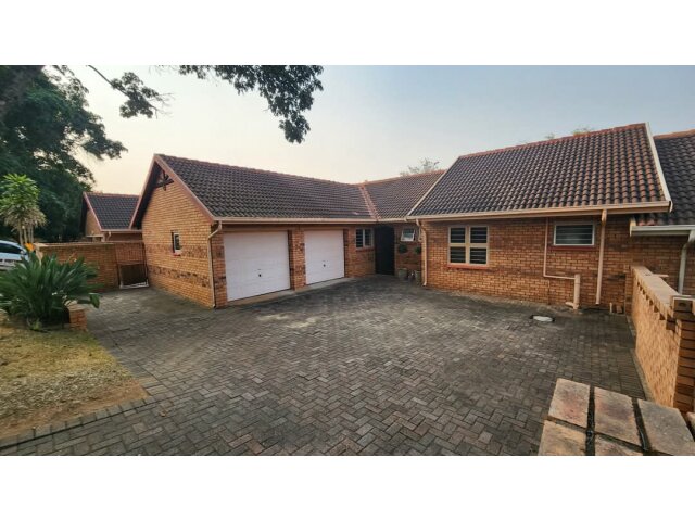  24  Ster Crescent, Nelspruit Ext 14, Nelspruit 