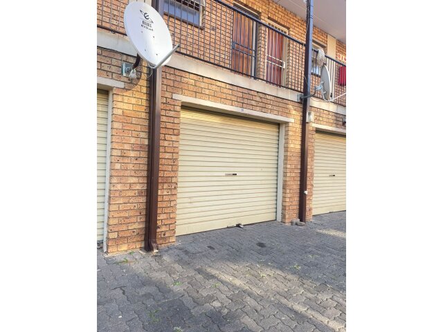  20 27 Maxwell Maxwell, Kempton Park CBD, Kempton Park 