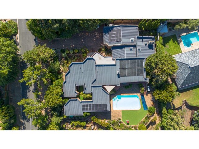  2  Rustenburg road , Parelvallei, Somerset West 