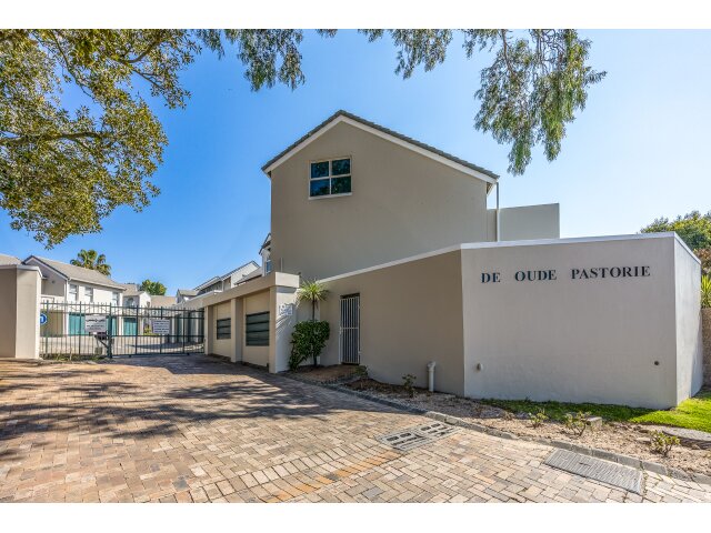  219 De Oude Pastorie Church Street, Durbanville Central, Durbanville 