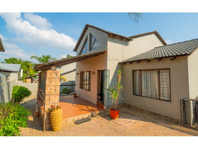  Property sold in North Riding 