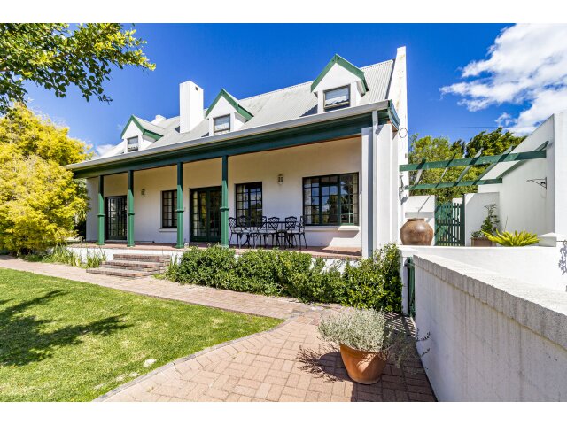  1  Vergenoegd, Steynsrust, Somerset West 