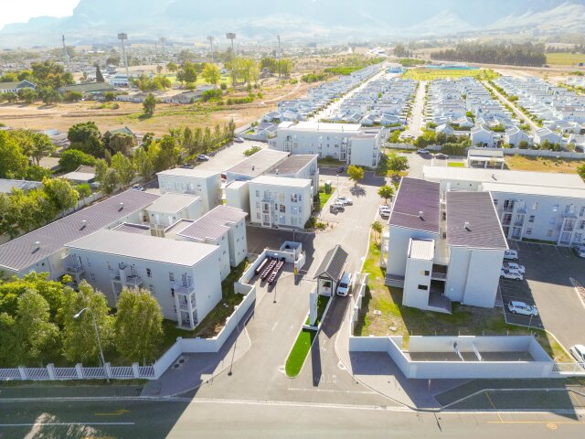 <!--[if BLOCK]><![endif]--> 116 La Vie Estate Lustigan Road, Klein Parys, Paarl <!--[if ENDBLOCK]><![endif]-->