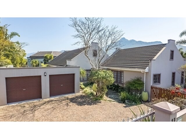 <!--[if BLOCK]><![endif]--> 11  Lamprecht street, Bergsig, George <!--[if ENDBLOCK]><![endif]-->