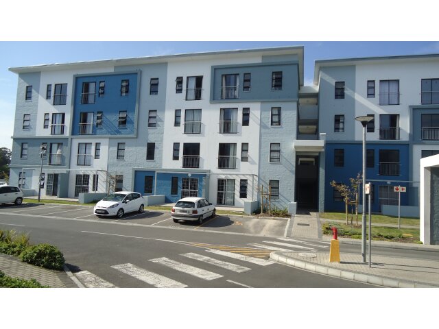 <!--[if BLOCK]><![endif]--> 2004 The Glen Peter Barlow Drive, Glenhaven, Bellville <!--[if ENDBLOCK]><![endif]-->