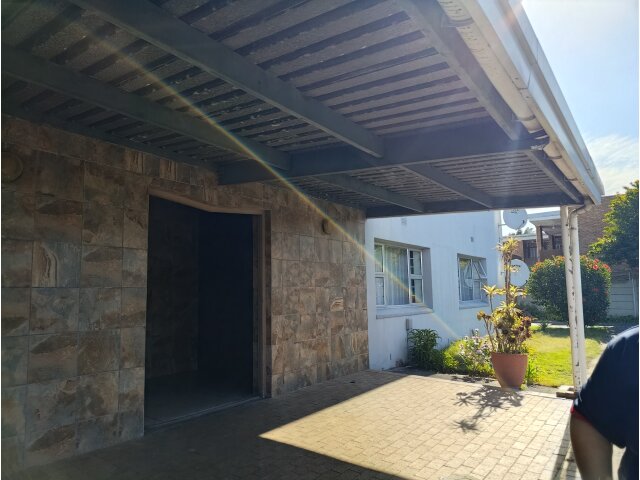 <!--[if BLOCK]><![endif]--> Property sold in Sanlamhof <!--[if ENDBLOCK]><![endif]-->