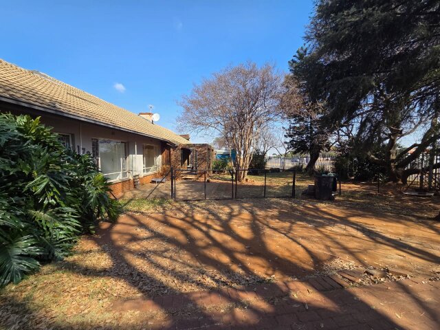 <!--[if BLOCK]><![endif]--> Property sold in Wierda Park <!--[if ENDBLOCK]><![endif]-->