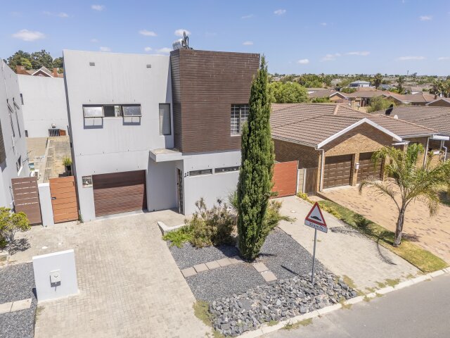 <!--[if BLOCK]><![endif]--> 11  Basuto Road, Langeberg Glen, Kraaifontein <!--[if ENDBLOCK]><![endif]-->