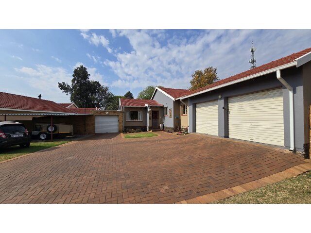 <!--[if BLOCK]><![endif]--> 3   Armadillo, Brackenhurst, Alberton <!--[if ENDBLOCK]><![endif]-->