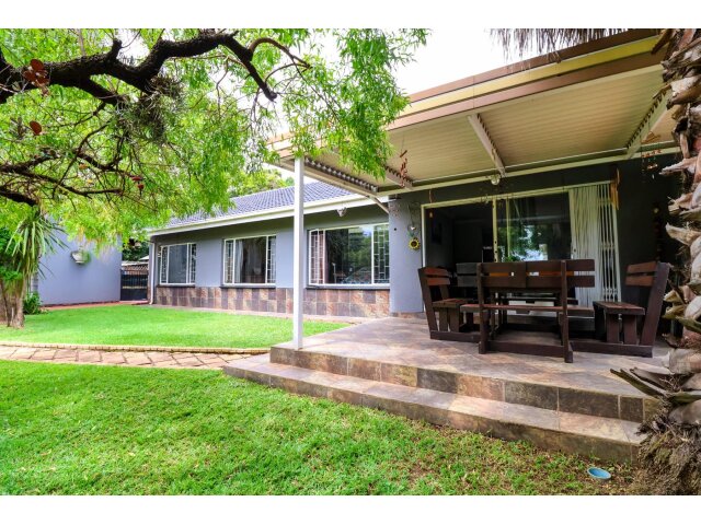<!--[if BLOCK]><![endif]--> 176  Hendrik, Wierda Park,  Centurion <!--[if ENDBLOCK]><![endif]-->