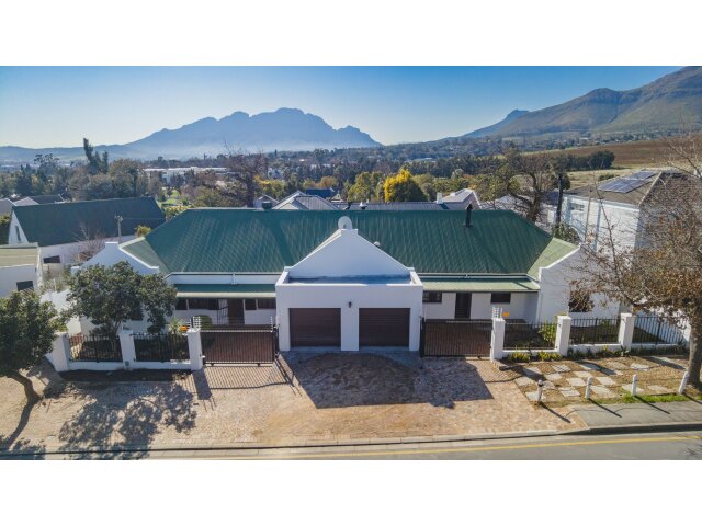 <!--[if BLOCK]><![endif]--> Property sold in Paradyskloof <!--[if ENDBLOCK]><![endif]-->