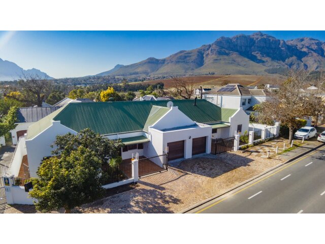 <!--[if BLOCK]><![endif]--> Property sold in Paradyskloof <!--[if ENDBLOCK]><![endif]-->