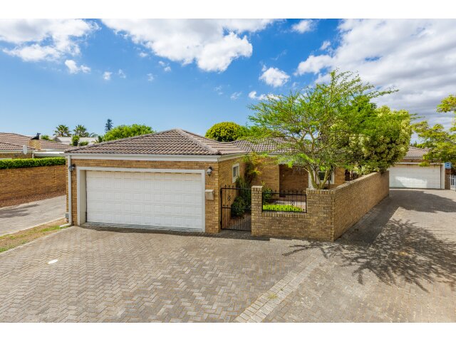 <!--[if BLOCK]><![endif]--> Property sold in Langeberg Ridge <!--[if ENDBLOCK]><![endif]-->