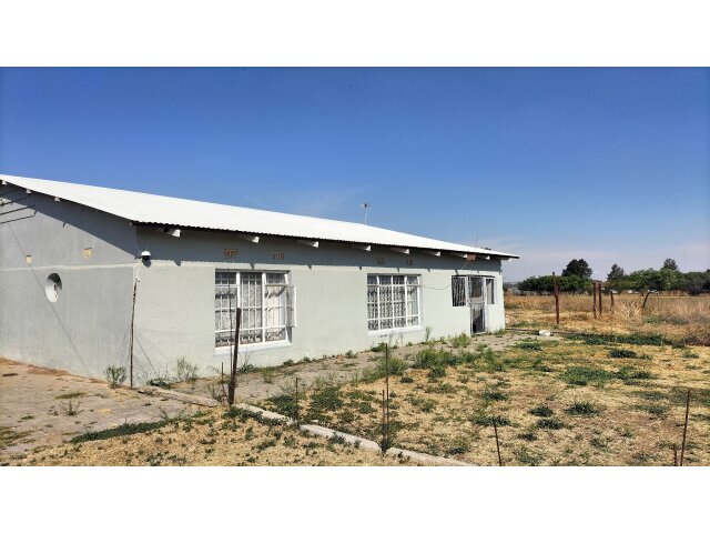 <!--[if BLOCK]><![endif]--> 17  Monument Ave, Theoville, Vanderbijlpark <!--[if ENDBLOCK]><![endif]-->