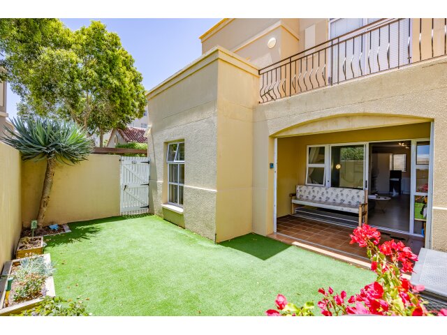 <!--[if BLOCK]><![endif]--> Property sold in Century City <!--[if ENDBLOCK]><![endif]-->