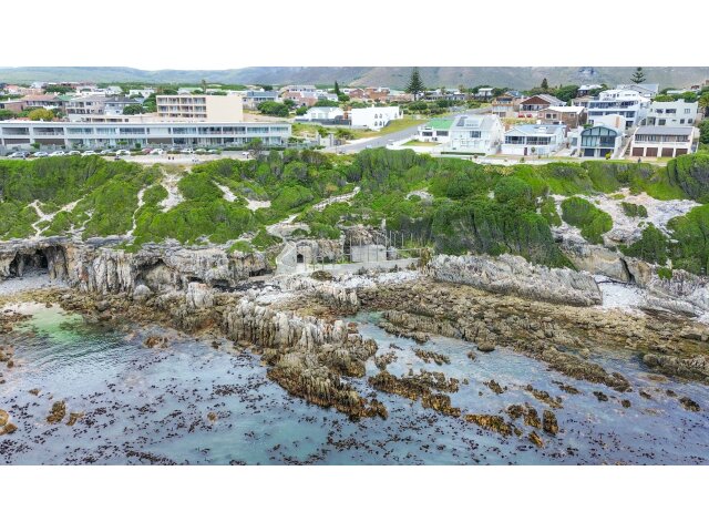 <!--[if BLOCK]><![endif]--> 6 SS Whale Cove C 131 Vyfer Street, De Kelders, Gansbaai <!--[if ENDBLOCK]><![endif]-->