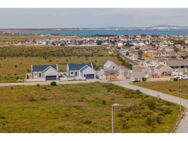 <!--[if BLOCK]><![endif]--> 18  Amani, Welgedaan Estate, Saldanha <!--[if ENDBLOCK]><![endif]-->