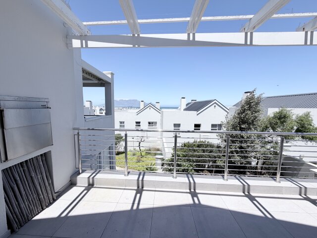 <!--[if BLOCK]><![endif]--> 17 Bona View Cormorant avenue, Big Bay, Milnerton <!--[if ENDBLOCK]><![endif]-->