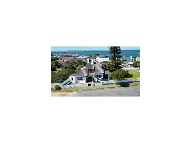 <!--[if BLOCK]><![endif]--> Property sold in Westcliff <!--[if ENDBLOCK]><![endif]-->
