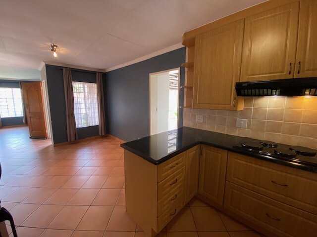 <!--[if BLOCK]><![endif]--> 92 Ireland Gardens Ireland ave, Eldoraigne,  Centurion <!--[if ENDBLOCK]><![endif]-->