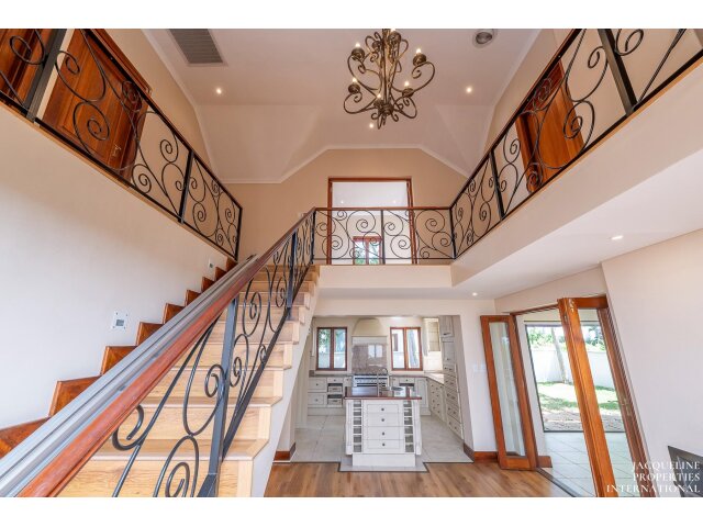 <!--[if BLOCK]><![endif]--> Property sold in De Zalze Golf Estate <!--[if ENDBLOCK]><![endif]-->