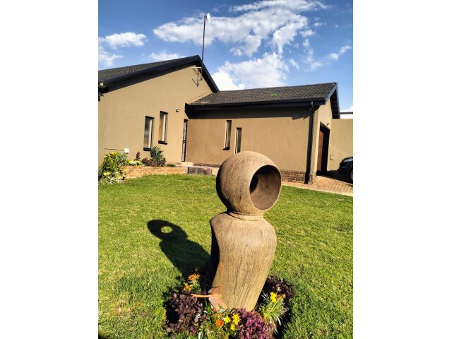 <!--[if BLOCK]><![endif]--> Property sold in Kanonkop <!--[if ENDBLOCK]><![endif]-->