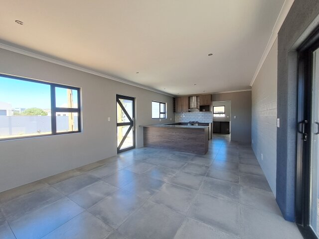 <!--[if BLOCK]><![endif]--> 30  Bogey Boulevard, Country Club, Langebaan <!--[if ENDBLOCK]><![endif]-->