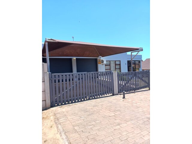 <!--[if BLOCK]><![endif]--> Property sold in Vredenburg <!--[if ENDBLOCK]><![endif]-->