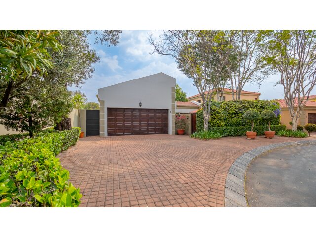 <!--[if BLOCK]><![endif]--> 1 Villa Theresa  14 Milford Road, Douglasdale,  Sandton <!--[if ENDBLOCK]><![endif]-->