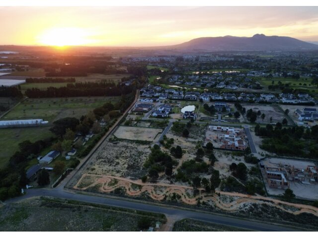<!--[if BLOCK]><![endif]--> 766  Fauna street , Pearl Valley Estate, Paarl <!--[if ENDBLOCK]><![endif]-->