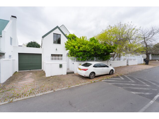 <!--[if BLOCK]><![endif]--> 27  Peeka, Die Wingerd, Stellenbosch <!--[if ENDBLOCK]><![endif]-->