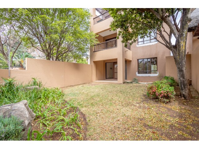 <!--[if BLOCK]><![endif]--> 155 Sibaya Sands The Straight, Lonehill,  Sandton <!--[if ENDBLOCK]><![endif]-->