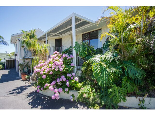 <!--[if BLOCK]><![endif]--> 35  Panorama, Die Wingerd, Somerset West <!--[if ENDBLOCK]><![endif]-->