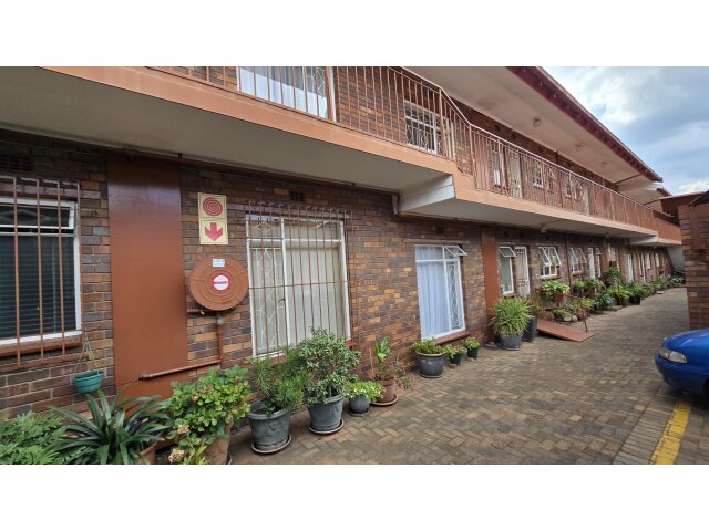 <!--[if BLOCK]><![endif]--> 6 Leonieze Albany, New Redruth, Alberton <!--[if ENDBLOCK]><![endif]-->