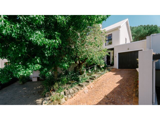 <!--[if BLOCK]><![endif]--> 24  Wildeklawer, Welgevonden, Stellenbosch <!--[if ENDBLOCK]><![endif]-->