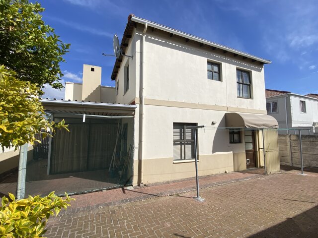 <!--[if BLOCK]><![endif]--> 28  Birkdale Close, Royal Ascot, Milnerton <!--[if ENDBLOCK]><![endif]-->