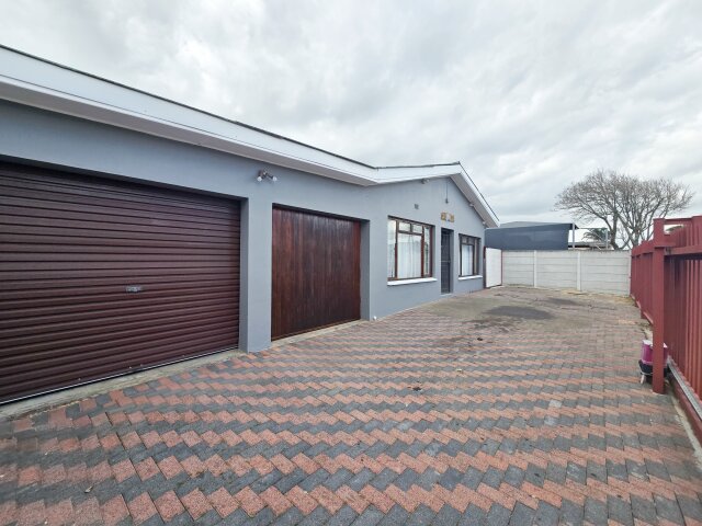 <!--[if BLOCK]><![endif]--> 59  Van Der Merwe, Peerless Park East, Kraaifontein <!--[if ENDBLOCK]><![endif]-->