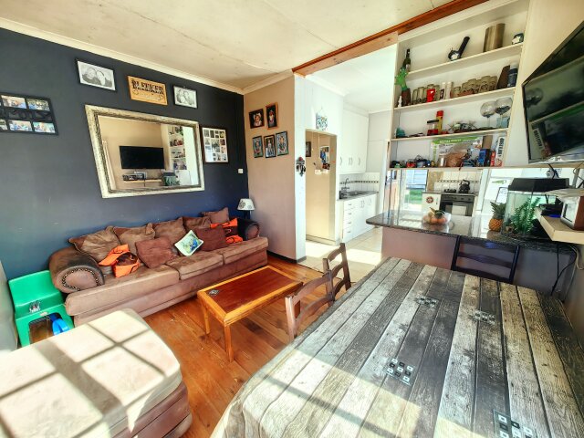 <!--[if BLOCK]><![endif]--> Property sold in Goodwood Outlying <!--[if ENDBLOCK]><![endif]-->