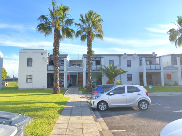 <!--[if BLOCK]><![endif]--> Property sold in Parow Golf Course <!--[if ENDBLOCK]><![endif]-->